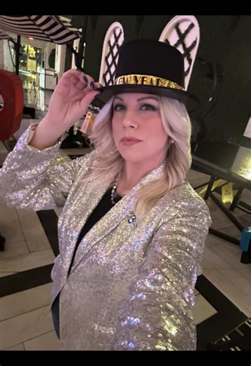 Sparkles galore right here… the #NewYearsEve celebration kicks off on News 3 at 10pm until 2026! 🎆 #News3NYE #LasVegas