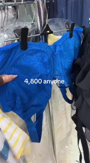 The Fashion Box (@thefashionbox15)’s videos with original sound - Unknown Editor