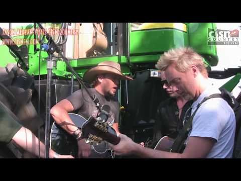 EXCLUSIVE - Jason Aldean sings Big Green Tractor - ON A BIG GREEN TRACTOR!