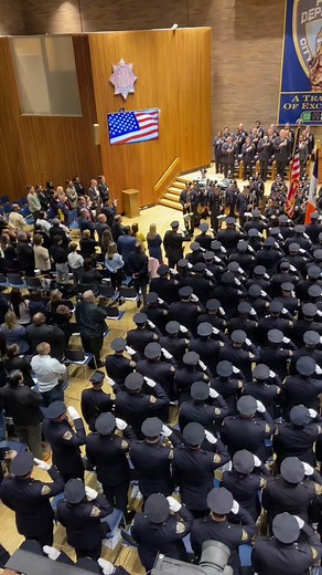 #NYPDFunFactFriday The #NYPD has numerous opportunities for promotion for both civilian and uniform members. 📈