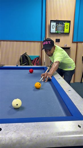 Cabañita o Cajón: Jugando a Billar Pool