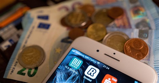 Revolut issues scam warning to customers as they explain common fraud attempt