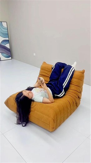 This Folding Mini Sofa Is a Game Changer! 🛋️🤯 #Shorts #gadgets #usa #techaibusinessmoney