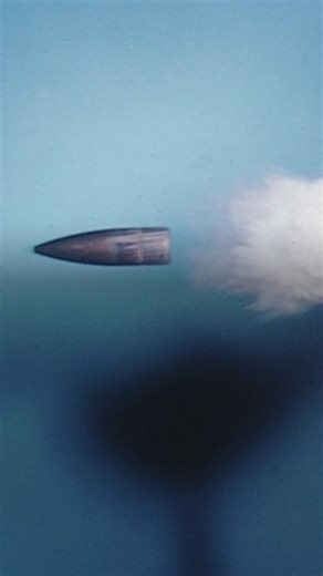 The inventor of high-speed flash photography showed us how much our eyes can't see. 👀 📸 #TikTokPhotography #Science