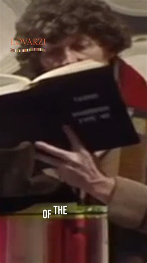 The 70s Doctor Who Plot Twist That Broke the Budget 🛍️ SHOP Official BBC-Licensed Doctor Who Merch: www.loavrzi.com #doctorwho #drwho #classic | Lovarzi