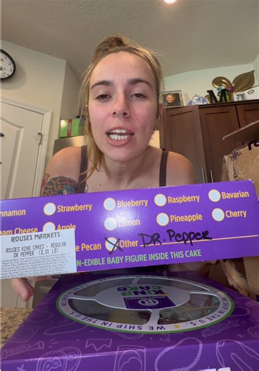 My friend @BOC mailed me a Dr Pepper king cake from Louisiana so I wouldn’t miss out 🥹💜 Straight from @rousesmarkets (aka Louisiana’s Publix) 🐊 @FedEx absolutely massacred it 📦💀 Still one of the best king cakes I’ve ever had. Laissez les bons temps rouler, Cher!!!👏 #MardiGras #KingCake #DrPepper #DrPepperKingCake #ThankYou