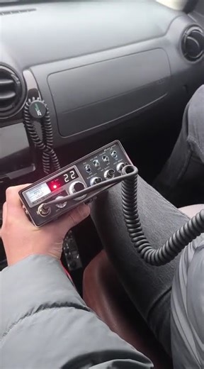 PNI Dynamic CB microphone with 4-pin connector, modified to work with Midland Alan 48 Quarantotto