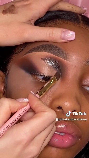 Achieve the Ultimate Plouise Makeup Look