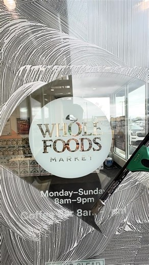 1.6K views | Just doing some storefront windows 﫧 #a1awindowcleaning #grandrapids #grandrapidsmi #grandrapidsmichigan #windowcleaning #satisfying | A1A Window & Exterior Cleaning | Facebook