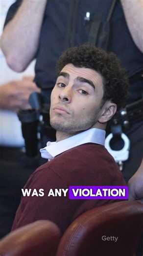 259K views · 8.5K reactions | Oh, Mangione! This morning, a new development in the alleged killer #LuigiMangione 's case created a new twist for the case.  With this latest development, are you siding with the prosecutors or the defense in this case? ⤵️ | TMZ | Facebook