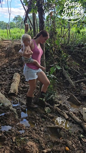 Jungle Mud Walk—Sink or Swim! 😅🌿💦 #JungleLife #MudTrek #OffGridLiving | Crazy jungle adventures