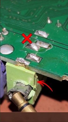 🔥Audio Jack Fix PCB #shorts #trending #pcb #repair #soldering #minecraft #electrical #diy #track