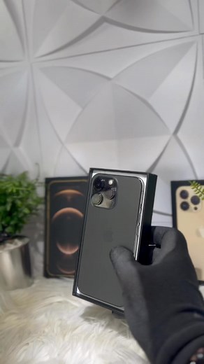 236 reactions · 20 comments |  iPhone 13 Pro — Open Box | Tout Neuf...