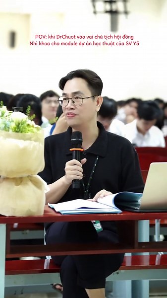 Hôm qua đi ngồi chấm hội đồng nhi khoa cho module dự án học thuật của sinh viên Y5, mấy em nói gì thầy đó mấy em 😂 #DrChuot
