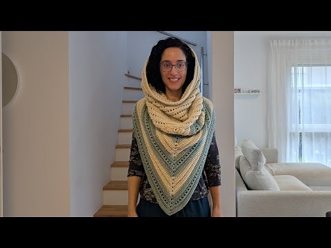 Crochet Hooded Triangle Shawl – Easy Step-by-Step Tutorial | Cozy, Modern & Beginner-Friendly