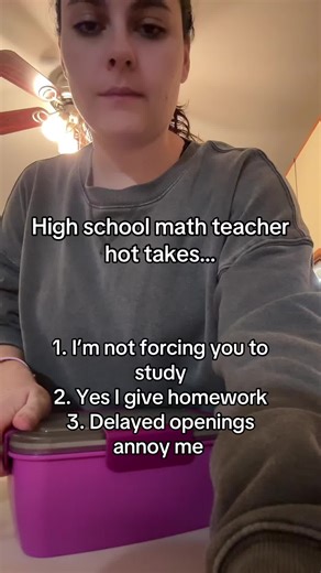Pack my lunch with me as a high school math teacher, and listen to these teacher hot takes ! #teachersoftiktok #highschoolteacher #mathteacher #teacherlife #middleschoolteacher