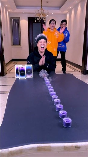Desafío de soplar velas, ¿puedes superarlo?#divertido #familygames #funny