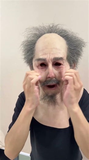 Realistic Old Man Silicone Mask With Hair #halloween #handmadefacemask #mask #funny #realistic