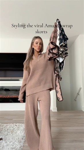 Comment “NEED THIS” for 🔗! The cutest Thanksgiving day outfit #Thanksgiving #thanksgivingoutfit #fallfashion #miniskirtoutfit | Snipestwins