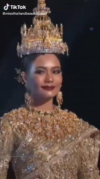 ย้อนชม น้ำตาล ชาลิตา ส่วนเสน่ห์ Miss Universe Thailand 2016 รอบชุดประจำชาติ MU2016 ที่ฟิลิปปินส์ #น้ําตาลชาลิตา #มิสยูนิเวิร์สไทยแลนด์ #มิสยูนิเวิร์ส #มิสไทยแลนด์ #missuniverse #missuniversethailand #missuniversethailand2016 #missuniverse2016 #นางงาม #นางงามจักรวาล