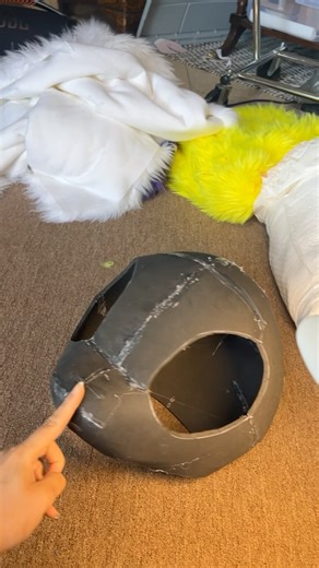 Bo Zo on Instagram: "your daily dose of epic Mlp fursuit head base made from EVA foam. very aesthetic and calming Which will it become? #mlp#mylittlepony#mlpg4#fursuitmaker#fursuit#brony#helpmetheyarekeepingmeinabasement"
