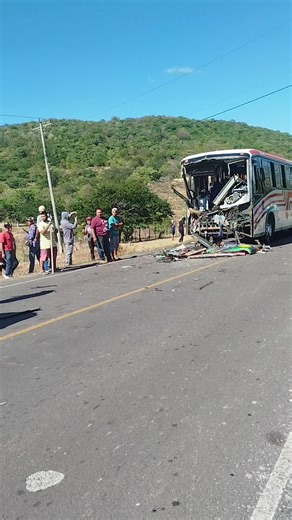 Videos de Junir Sánchez (@junir.snchez) con “sonido original - Akemy_20”