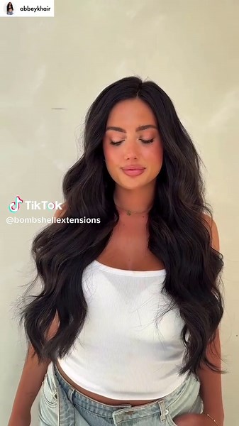 Bombshell Girl: Annual Chicago Shoot with Extensions