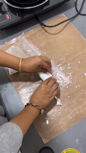 Artistique by Aashita on Instagram: "Inspired? Hit save & try it yourself. ✨ Don’t forget to follow for more tips and tricks coming your way! #artistiquebyaashita #coimbatore #artclass #artist #clayart Lamasa clay, art class, workshops, Coimbatore, art, artist, students, teachers, artistic, sketching, painting, art at home, DIY, how to make clay, at home"