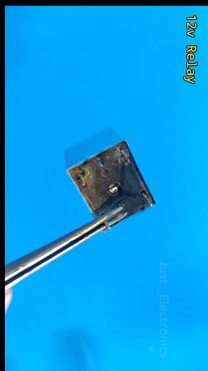 1.2K views · 18 reactions | Flasher Light Circuit With 12v Relay #electronics #justelectronics #electrical #Fbreels | Just Electronics | Facebook