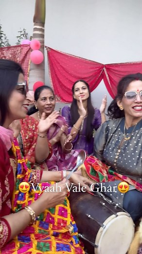 474K views · 3.7K reactions | Jashan-e-geet 壟 #geet #geetgaan #vyaah #vyaahvaleghar #shadi #siakesai #shadisangeet #shadiseason #punjabisangeet #punjabisangeetlive #sangeetdance #sangeetkishaam #bridetobe #bride #shadigeet #shadivalereels #shadivalegeet | Shriya Sai | Facebook