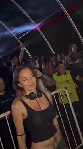 Deborah De Luca – TA TA TA (Mendoza, Argentina) 🔥 🎧