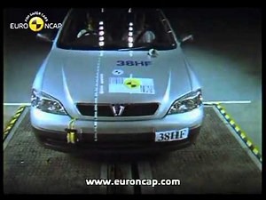 Opel Astra G Crash Test
