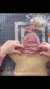 71K views · 418 reactions | DIY snowman decorative pillow #snowman #diycrafts #winterdecor | Burlap Kitchen | Facebook