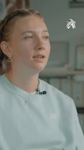 We caught up with Femke Bol as she opens up about letting go of the hurdles and moving to the 800… 🏃🧡 Catch the full interview on our YouTube channel link in bio! #europeanathletics #femkebol | European Athletics