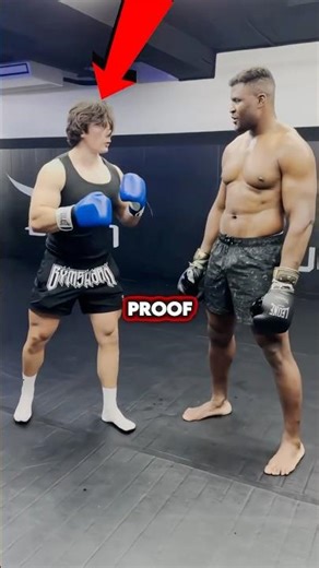 MMA Fighter VS Bodybuilder