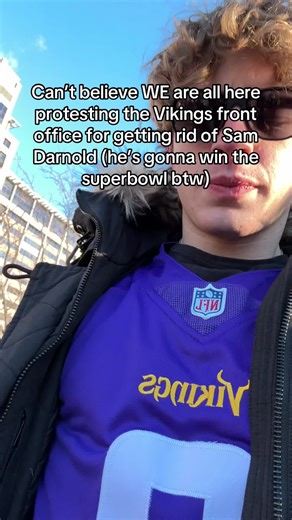 Simon (@simonlemone)’s video of sam darnold