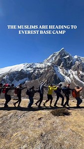 The biggest Muslim group trekking to Everest Base Camp EVER?! 🗻🇳🇵 #EverestBaseCamp #MuslimHikers | Muslim Hikers