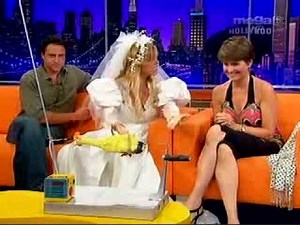 Alexis Entrevista a Lucie Arnaz y Raul Esparza con Bunny Love Parte 2.asf