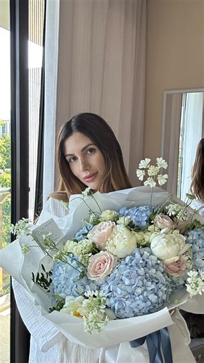 Maria Yaneva-Dimitrova on Instagram: "CO2 + Sculptra for life! ✨Няма такова обновяване на кожата, а ще става още по-добре във времето, защото стимулирахме и производството на колаген 🎉след месец-два, когато @dr.sherishefked каже, че е време за следваща процедура, се пускам директно на цяло лице лазер. Зарибена съм 😀😍 Борим белези, пори, пигментации, генерална загуба на еластичност, фини линии💉 #co2laser #дерматолог"