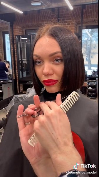 Как вам результат? 😍#парикмахер #каре #салонкрасоты #RoseAttitude #beauty #хочуврек #уходзаволосами #здоровыеволосы