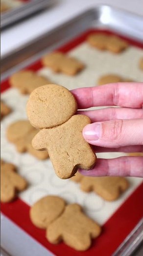 Gingerbread Men Sugar Cookies