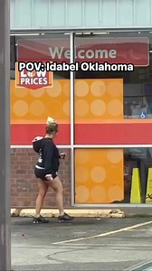 2.1M views · 15K reactions | Bruh a possum as a pet is crazy #oklahomaliving #Oklahoma #reelsfypシ | Oklahoma IRL | Facebook