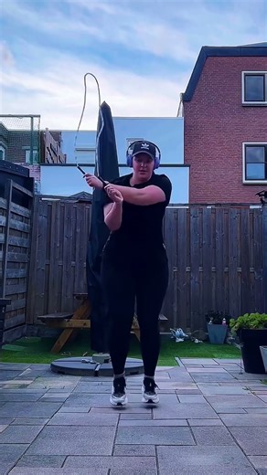 Why Community Training Beats Solo Workouts — The Elevate Rope Experience