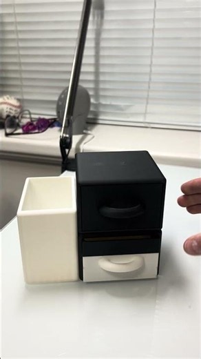 My new desk organizer (magnetic) #3dprinting #magnetic