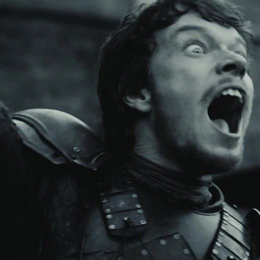 Join DC for Theon Greyjoy Scene Packs