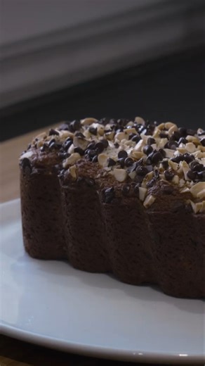 Soft Banana Bread ASMR 🍌• Cozy Baking Sounds