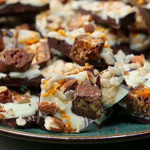 9.7M views · 35K shares | Snickers Crisper Chile Chocolate Bark | Tasty | Facebook