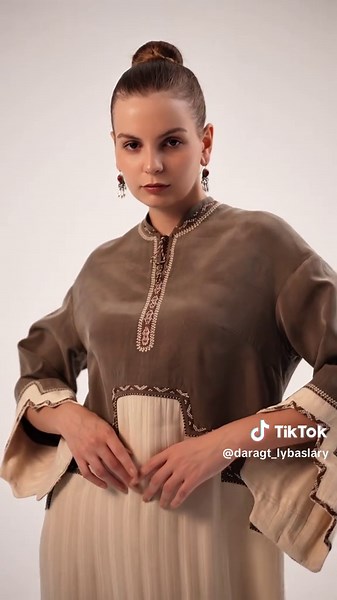 Exploring Turkmenistan's Fashion Through Ethnomusicology