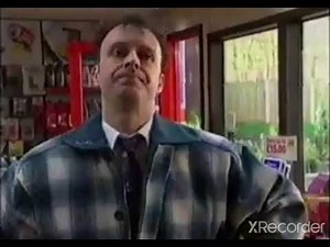 Brookside: Barry Grant vs Simon Howe (4th May 1994)