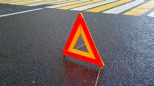 Shot: Генконсул Румынии за рулем BMW врезался в иномарку в центре Петербурга